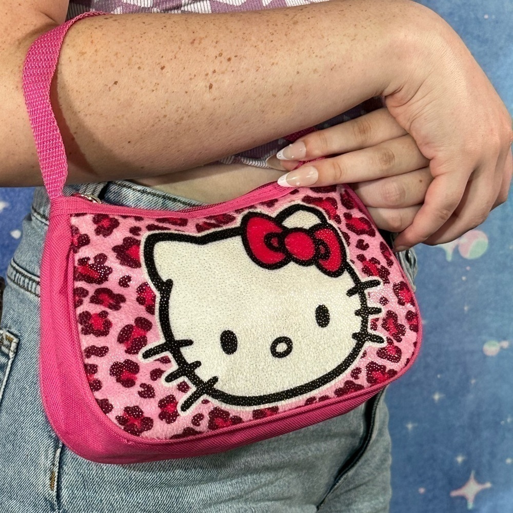 Hello Kitty Sanrio 2014 pink leopard print mini bag purse FAB Starpoint - Picture 12 of 16